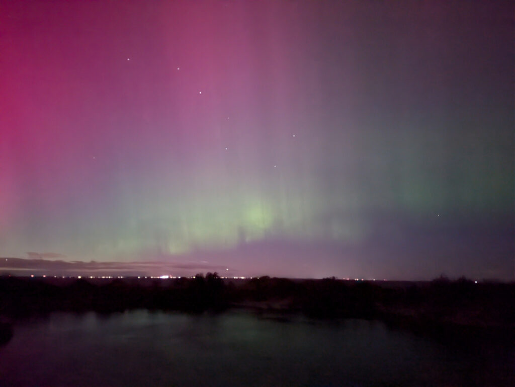 aurora borealis reflection